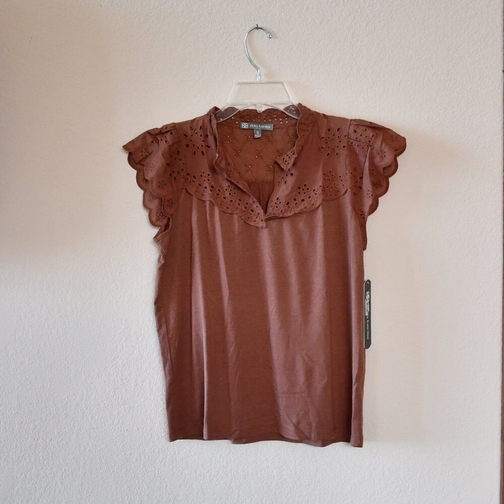 Daisy Fuentes Women's Brown Short Cap Sleeve Eyelet Trim Top Size Small